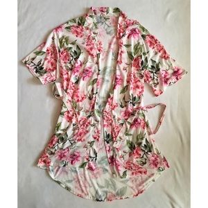 Show Me Your MuMu Floral Robe Kimono